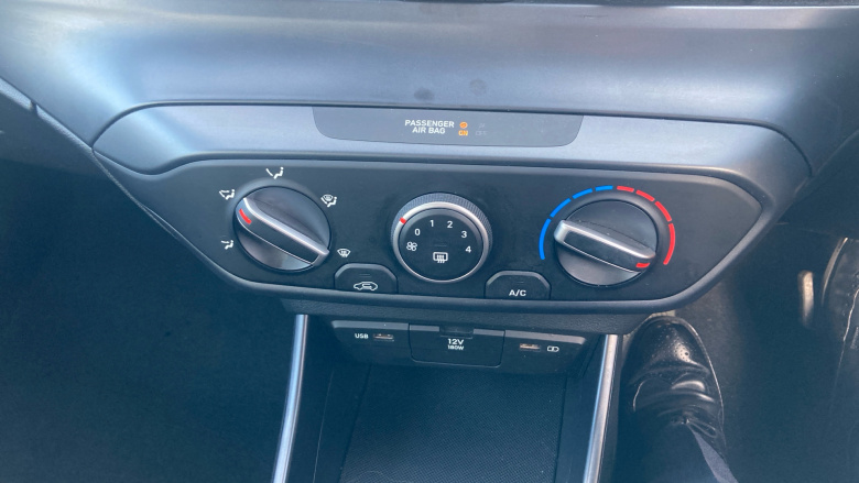 Hyundai i20 1.0T GDi 48V MHD SE Connect 5dr DCT Petrol Hatchback